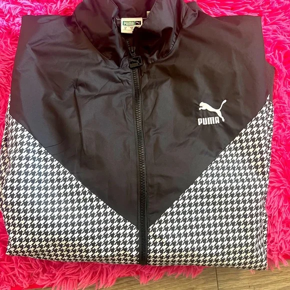 Puma Zip up jacket - Picture 1 of 5